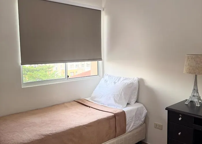 2br At Sanremo With Full Kitchen And Dining Area Fast&unli Wi-fi Free Netflix And Free Access To Pool And Gym Séjour chez l'habitant *