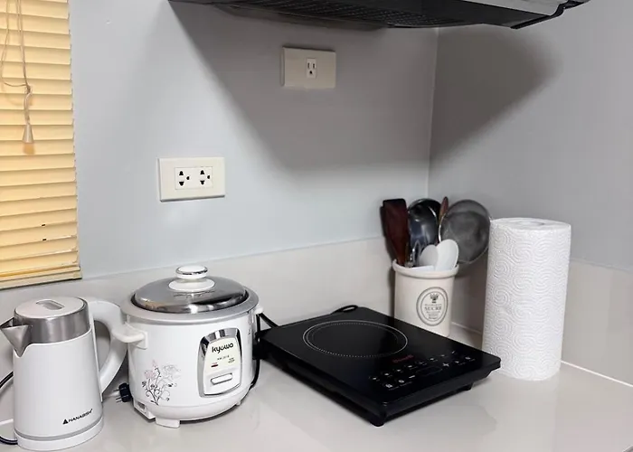Séjour chez l'habitant 2br At Sanremo With Full Kitchen And Dining Area Fast&unli Wi-fi Free Netflix And Free Access To Pool And Gym