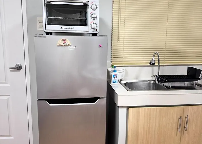 2br At Sanremo With Full Kitchen And Dining Area Fast&unli Wi-fi Free Netflix And Free Access To Pool And Gym