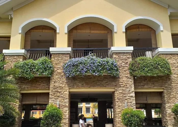 2br At Sanremo With Full Kitchen And Dining Area Fast&unli Wi-fi Free Netflix And Free Access To Pool And Gym *